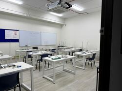 Tampines Street 92 (D18), Office #557113611